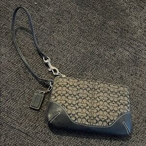 Vintage Y2K Coach Monogram Wristlet in Black and Tan